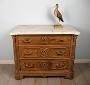 Small Oak Chest of Drawers